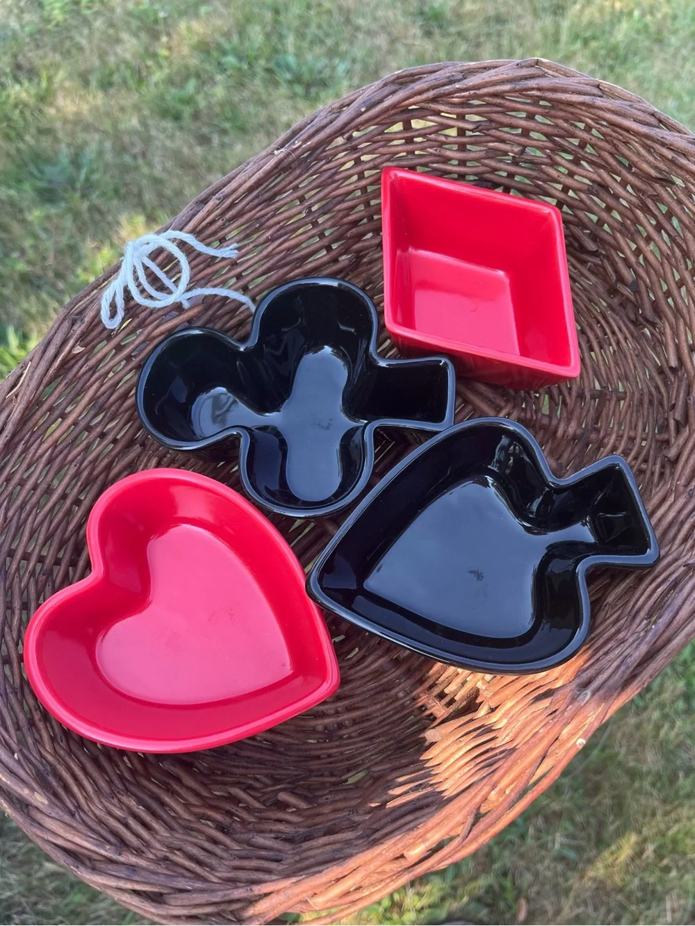Set of Red and Black Card Suit Bridge Mix Dishes